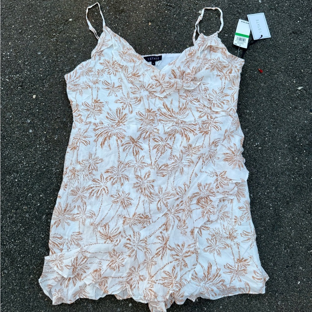 BRAND NEW Palm Tree White & Cream Romper